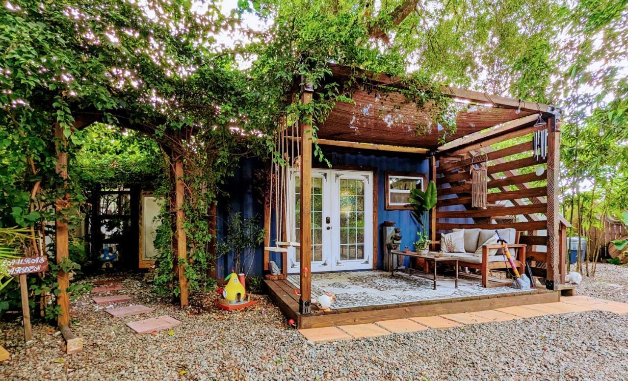 Cozy Af Tiny-House Oasis Villa Tampa Buitenkant foto