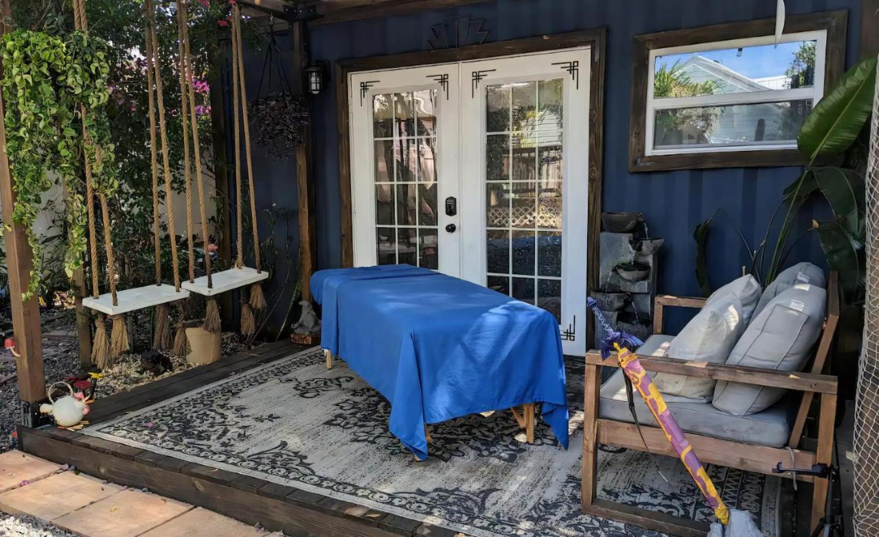 Cozy Af Tiny-House Oasis Villa Tampa Buitenkant foto